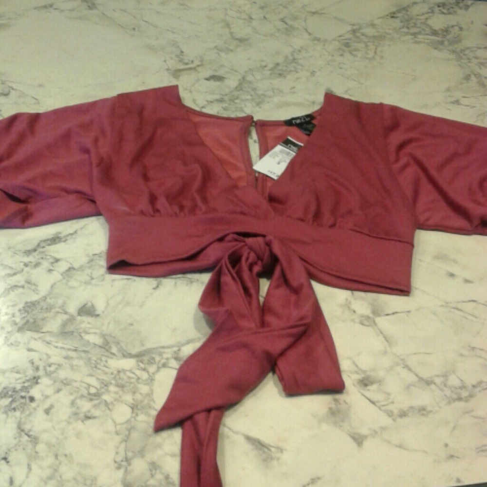 Maroon crop top